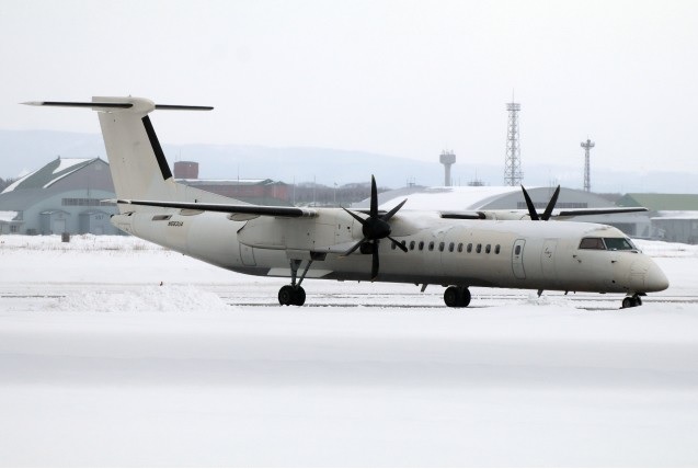 Bombardier Q400 (3)