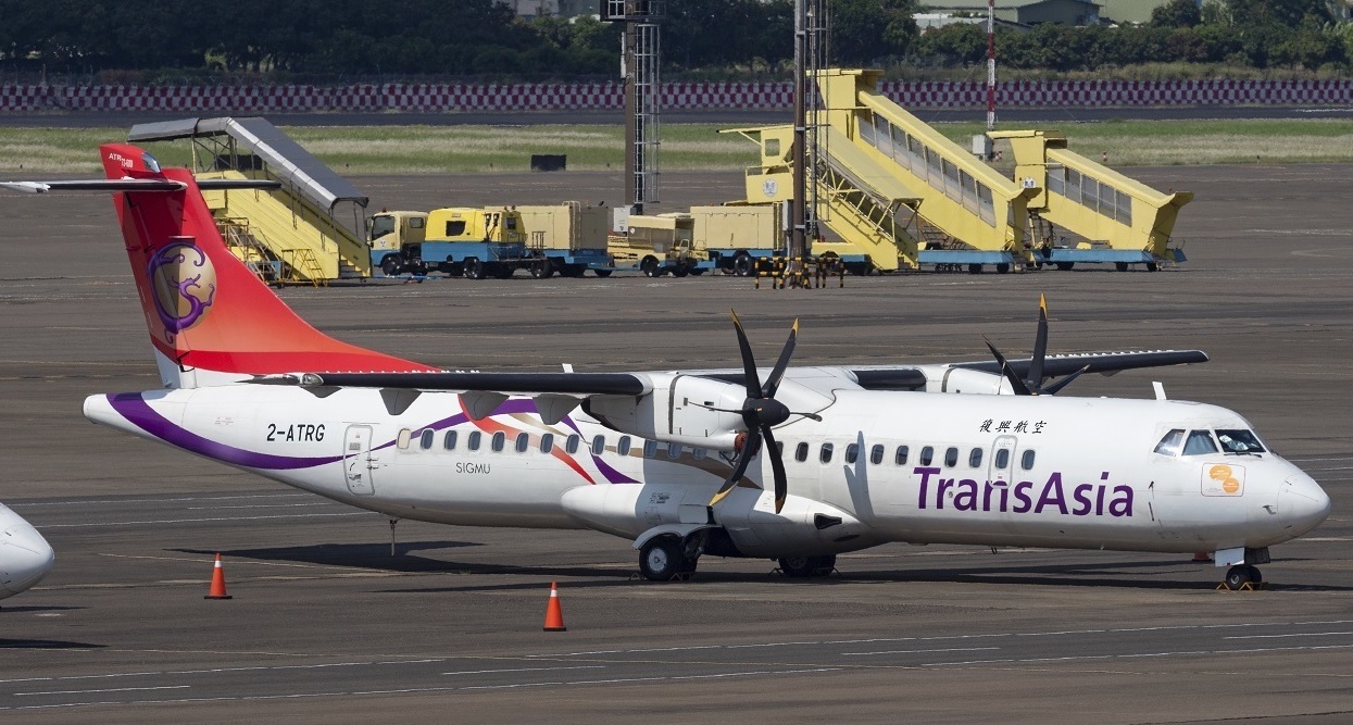 ATR72-212A (7)