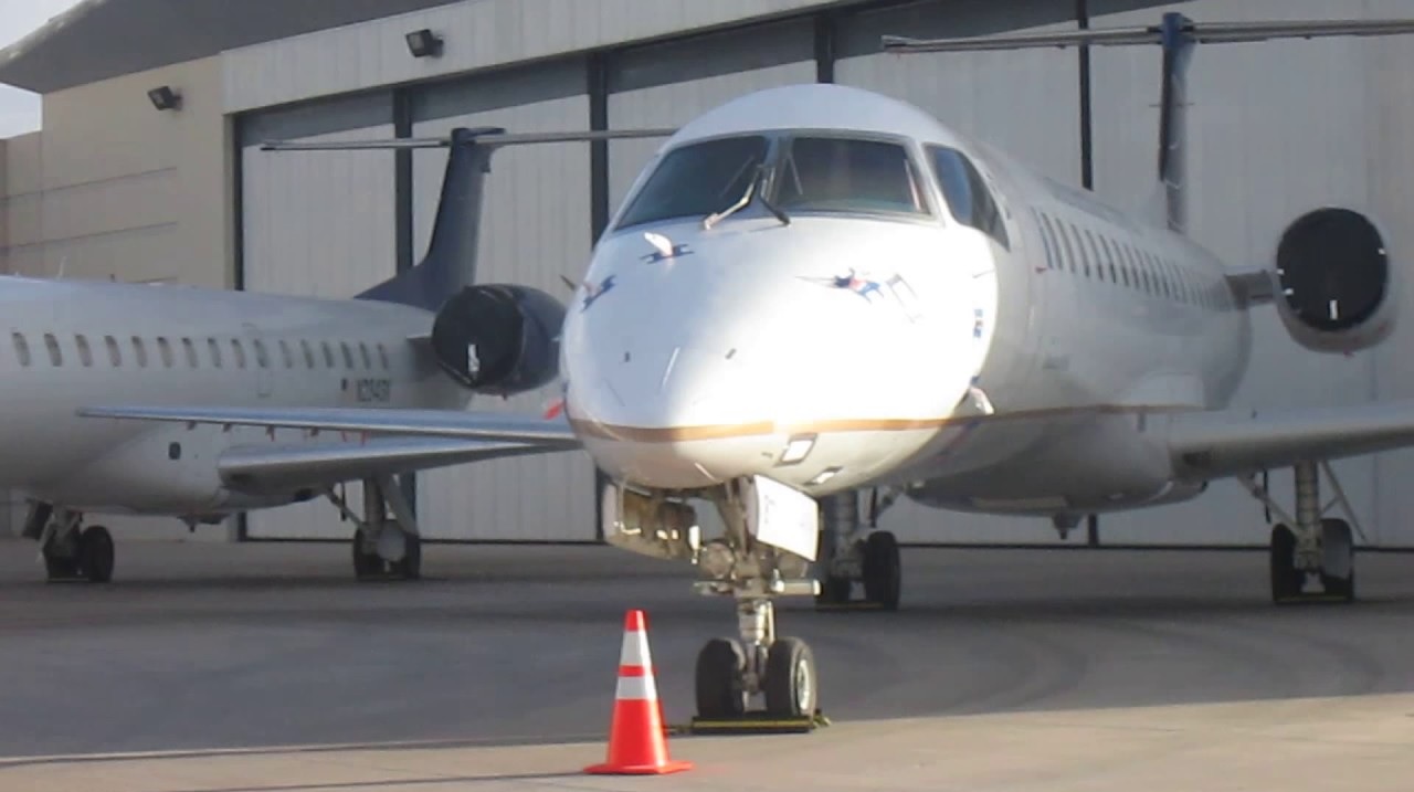Embraer 145LR (3)