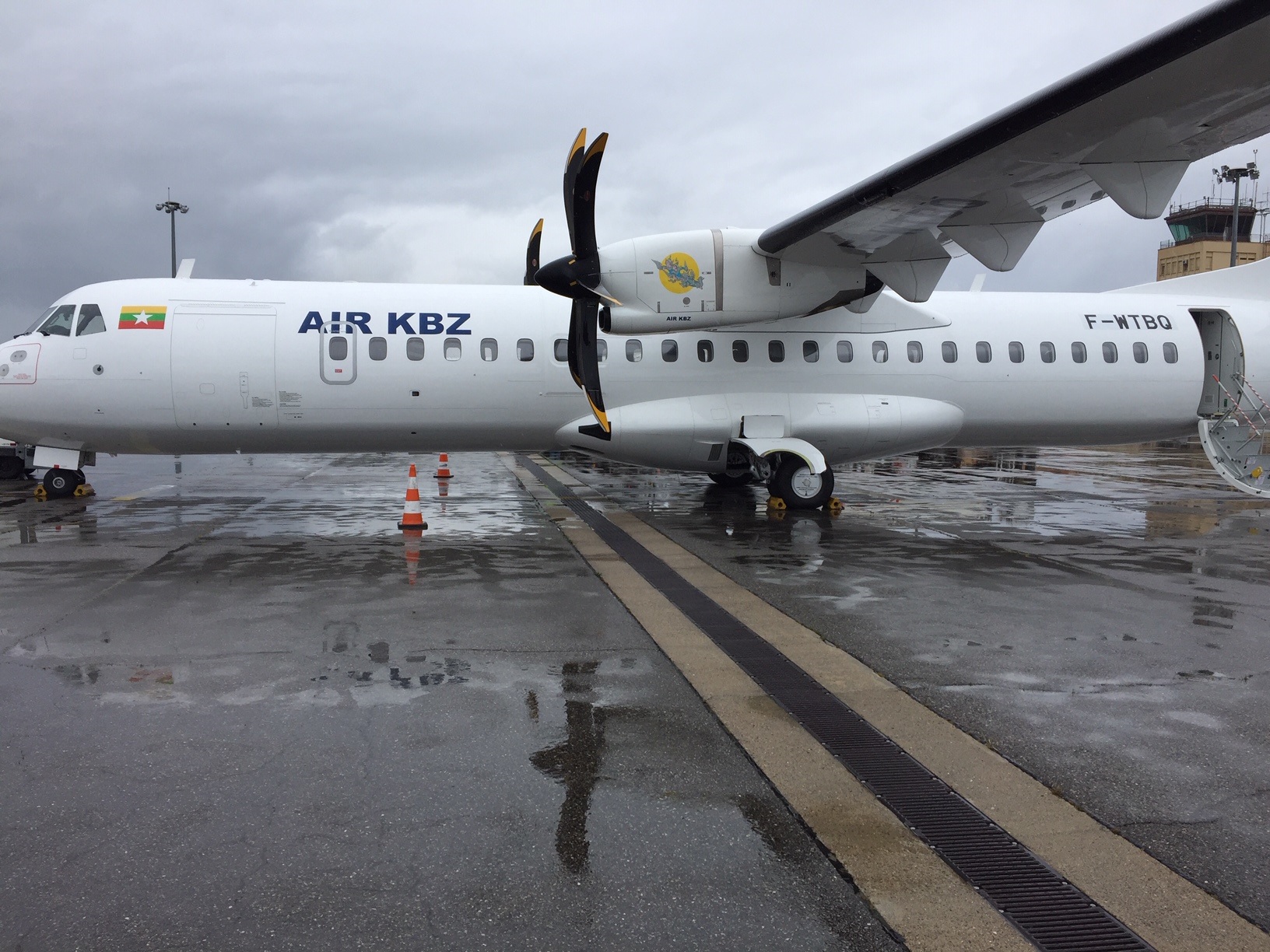 ATR72-212 (6)