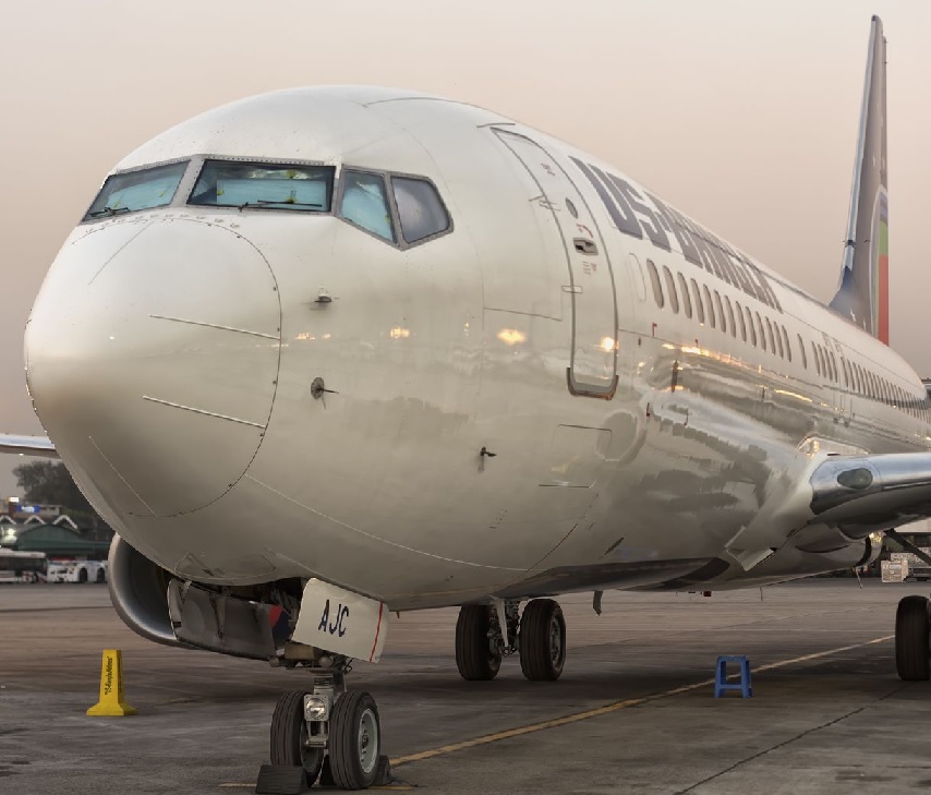 Predkosc Startowa Boeing 737 800 Boeing 737-800 (11) - af aviation ltd