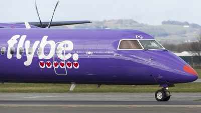Bombardier Q400 (18)