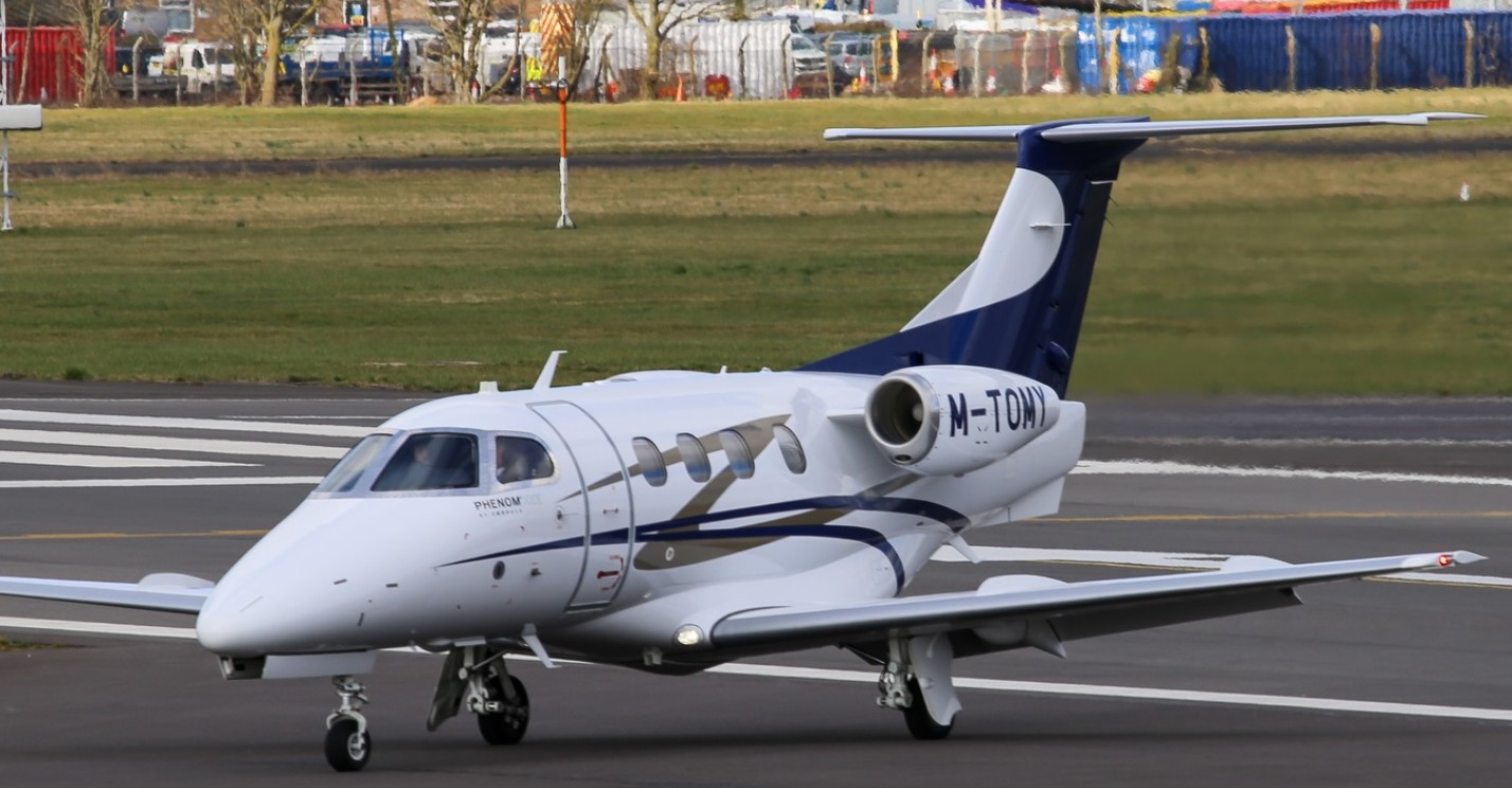 Embraer Phenom 100